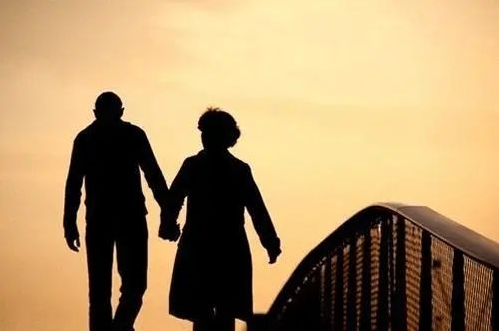 广州婚外情取证：配偶出现婚外情的时候会内疚吗？