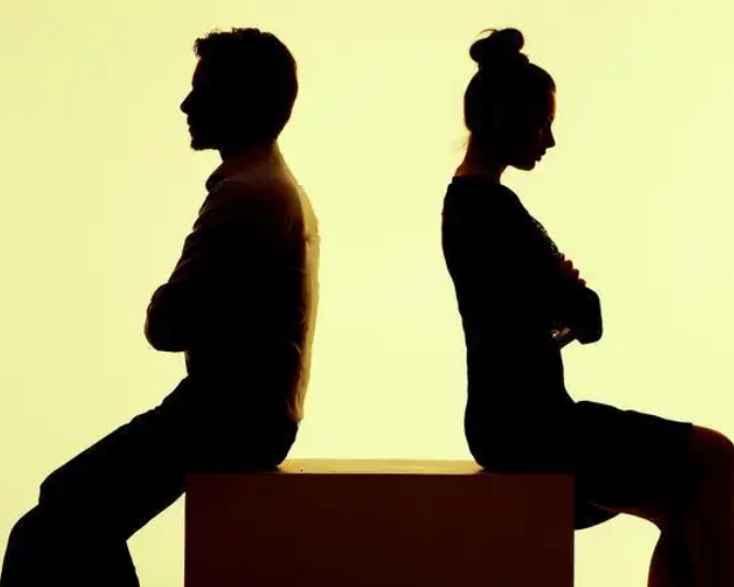 广州婚姻调查取证：配偶与第三者有私生子能确定重婚罪吗？